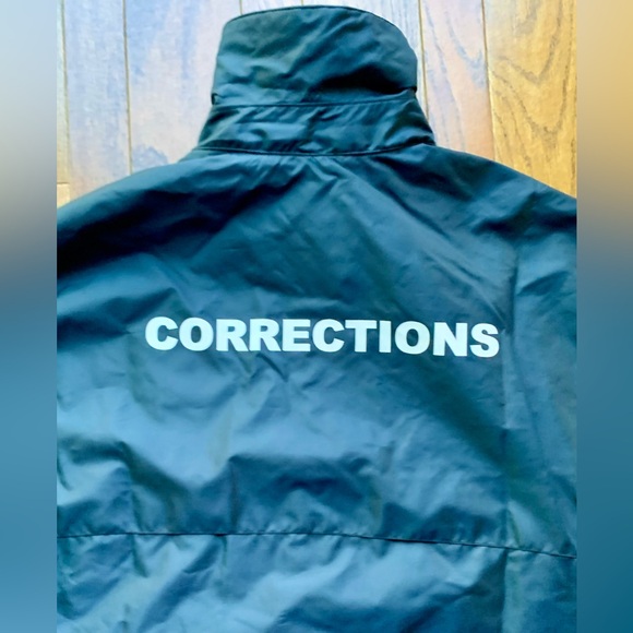 Outdoor Outfits rain coat Size M - Picture 2 of 7